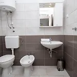 Апартаменты Lotuspoolapart *