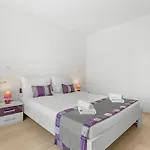 Apartman Lotuspoolapart Premantura