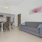 Apartament Lotuspoolapart Premantura